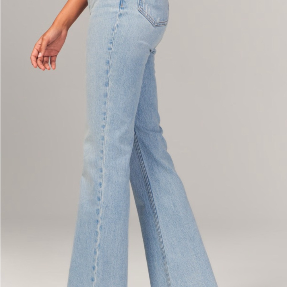 Abercrombie & Fitch Light Blue Stretch Flare Jeans Long